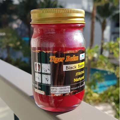 Тайский красный тигровый бальзам Strong Natural 100 гр.
